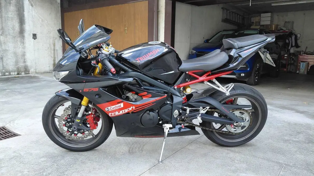 Triumph Daytona 675 (2006 - 08)  (3)