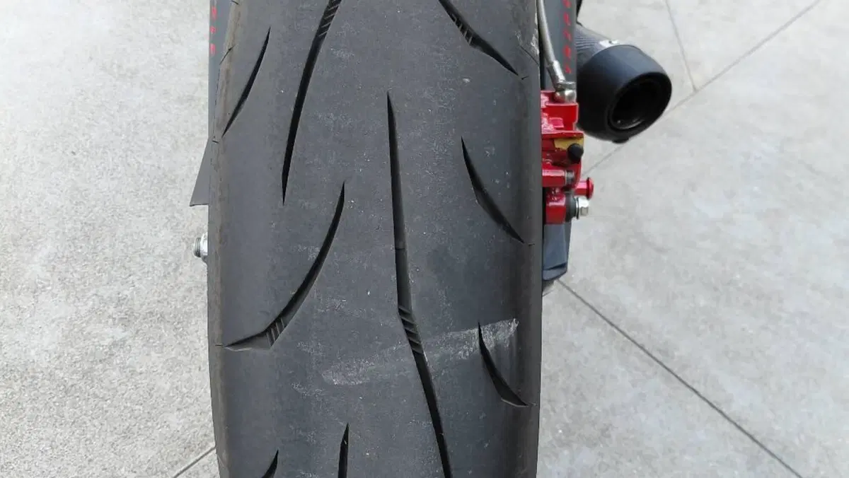 Triumph Daytona 675 (2006 - 08)  (7)