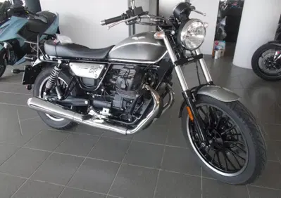 Moto Guzzi V9 Roamer (2021 - 24) - Annuncio 10035471