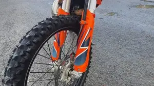 KTM 300 EXC E TPI (2022)  (10)
