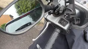 Kymco People 300i GT ABS (2016 - 20)  (5)