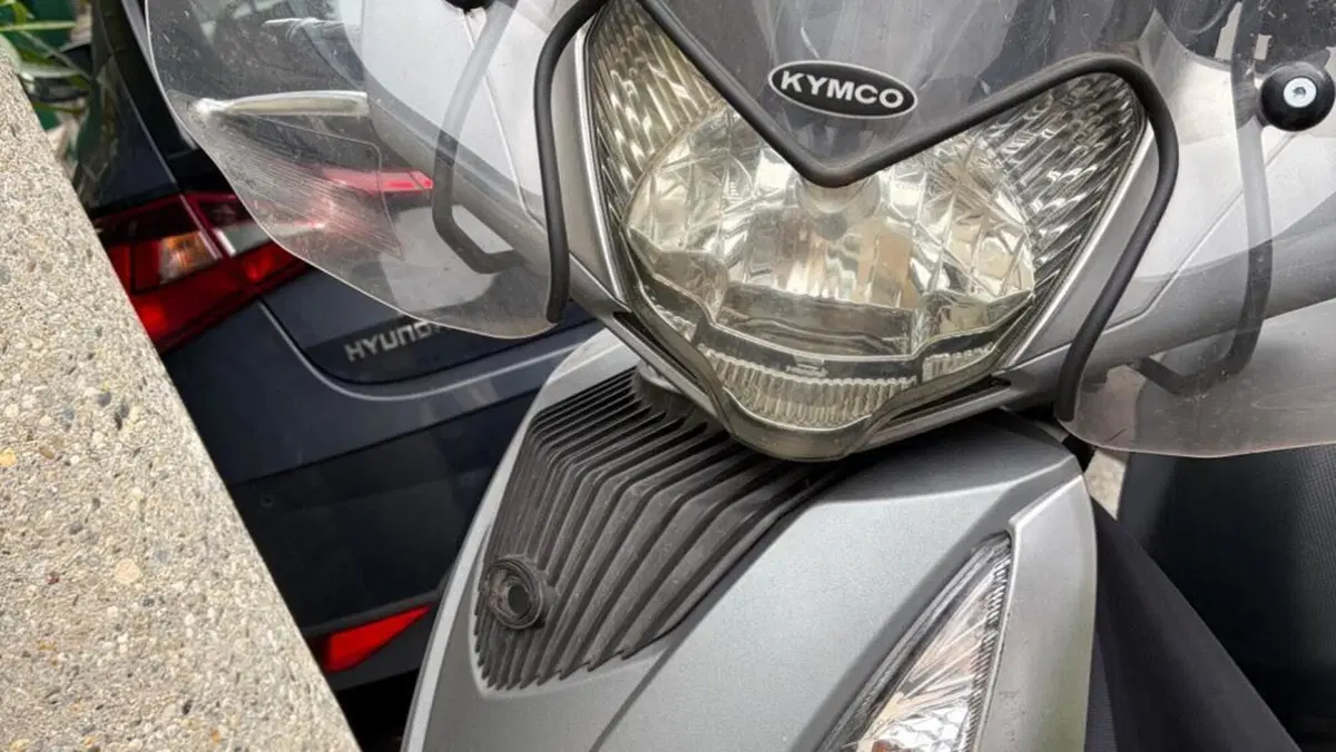 Kymco People 300i GT ABS (2016 - 20)  (8)