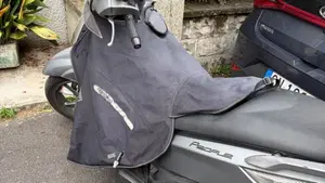 Kymco People 300i GT ABS (2016 - 20)  (9)