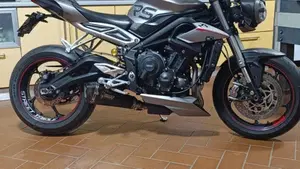 Triumph Street Triple RS (2017 - 19) 
