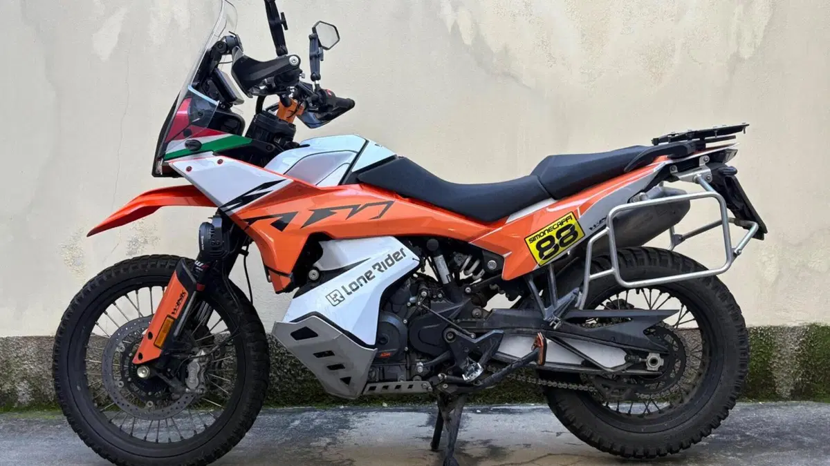 KTM 890 Adventure (2023 - 26)  (2)