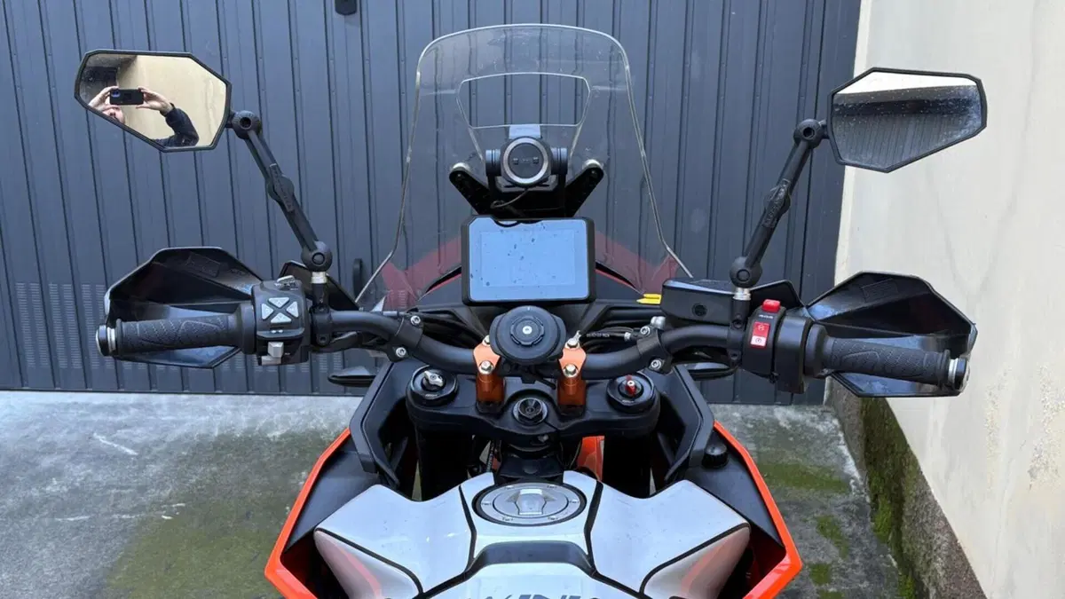 KTM 890 Adventure (2023 - 26)  (3)