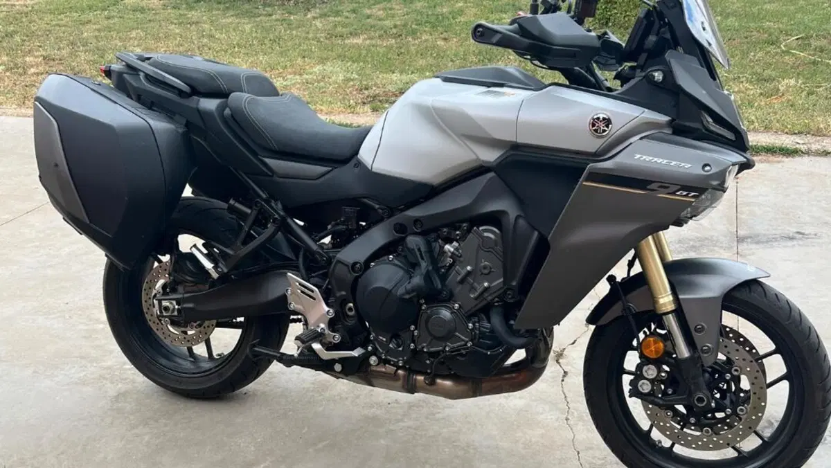 Yamaha Tracer 9 GT Y-AMT (2025 - 26)  (2)