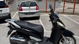 Honda SH 300 i (2011 - 14)  (5)