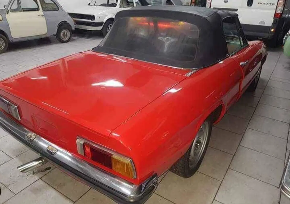 Alfa Romeo Duetto spider coda tronca 1.6   (6)