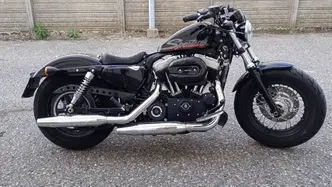 Harley-Davidson 1200 Custom (2007 - 13) - XL 1200C usata