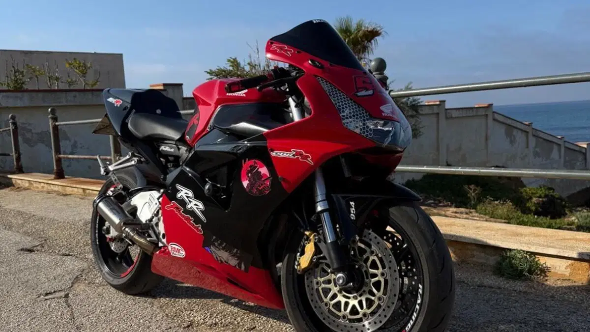 Honda CBR 900 RR Fireblade (2002 - 04) 
