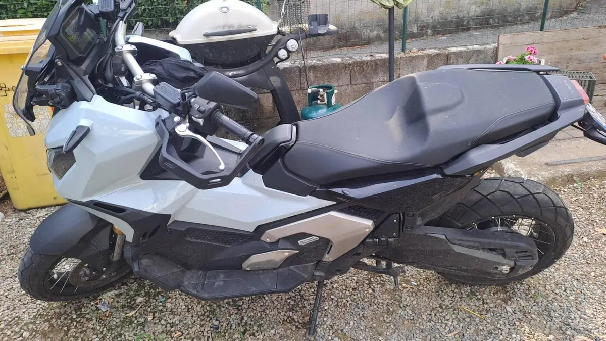 Honda X-ADV 750 DCT (2021 - 24)  (2)
