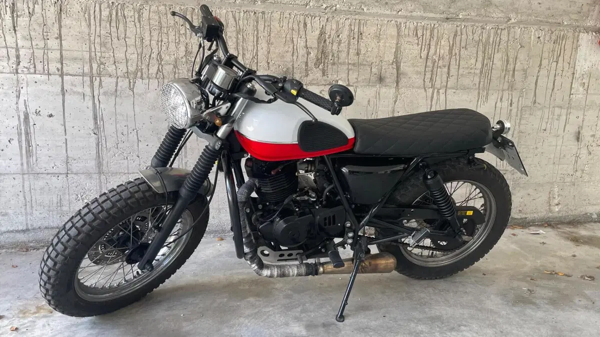 Mutt Motorcycles Mastiff 250 (2021 - 25) 