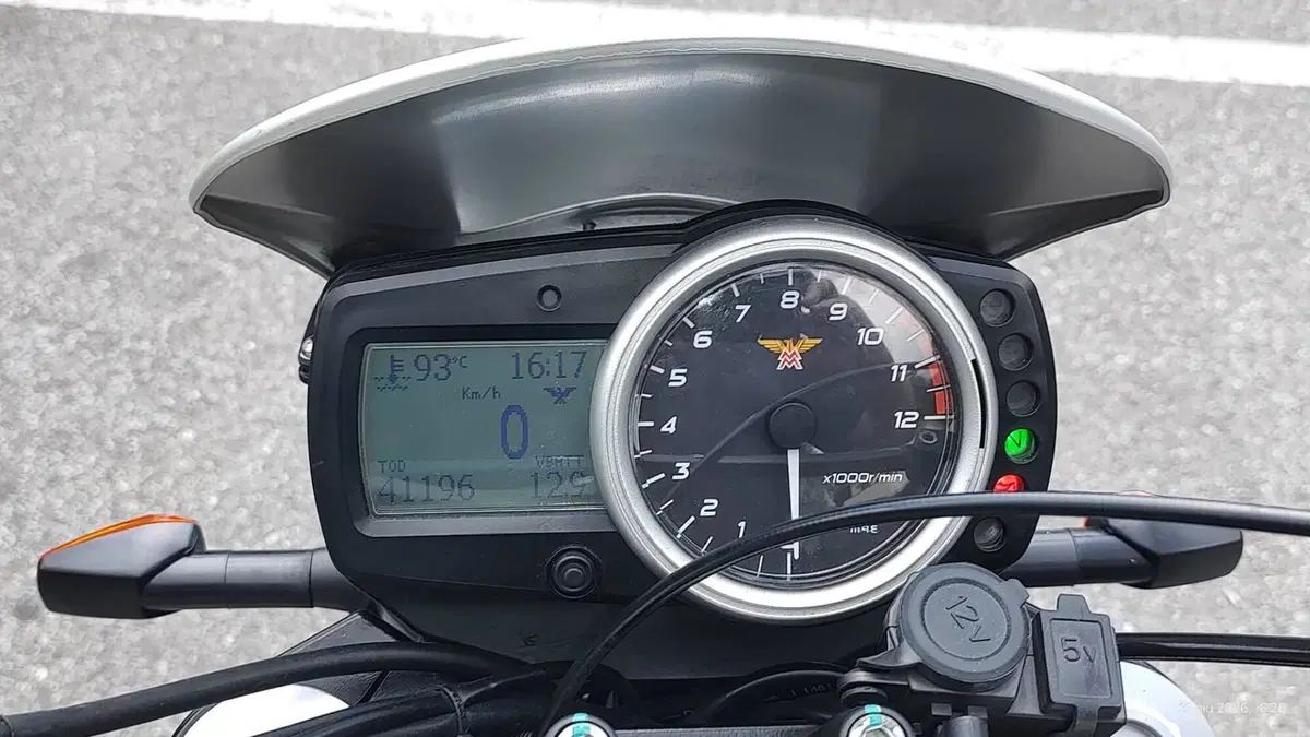 Moto Morini Scrambler 1200 (2009 - 17)  (3)