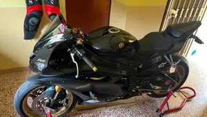Yamaha YZF R6 (2006 - 07)  (3)