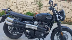 Triumph Street Scrambler 900 (2017 - 18)  (3)
