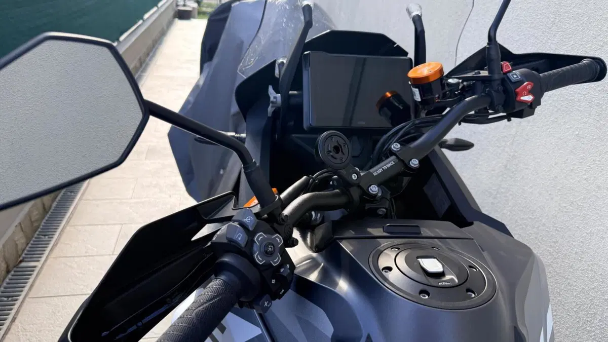 KTM 1290 Super Adventure S (2022 - 25)  (3)