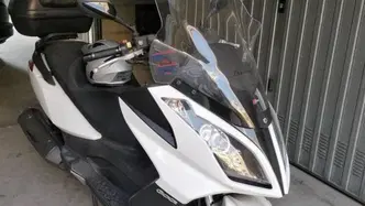 Kymco Downtown 300i (2009 - 17)
