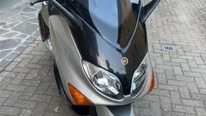 Yamaha T-Max 500 (2004 - 07)  (4)