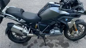 Bmw R 1200 GS (2017 - 18)  (2)