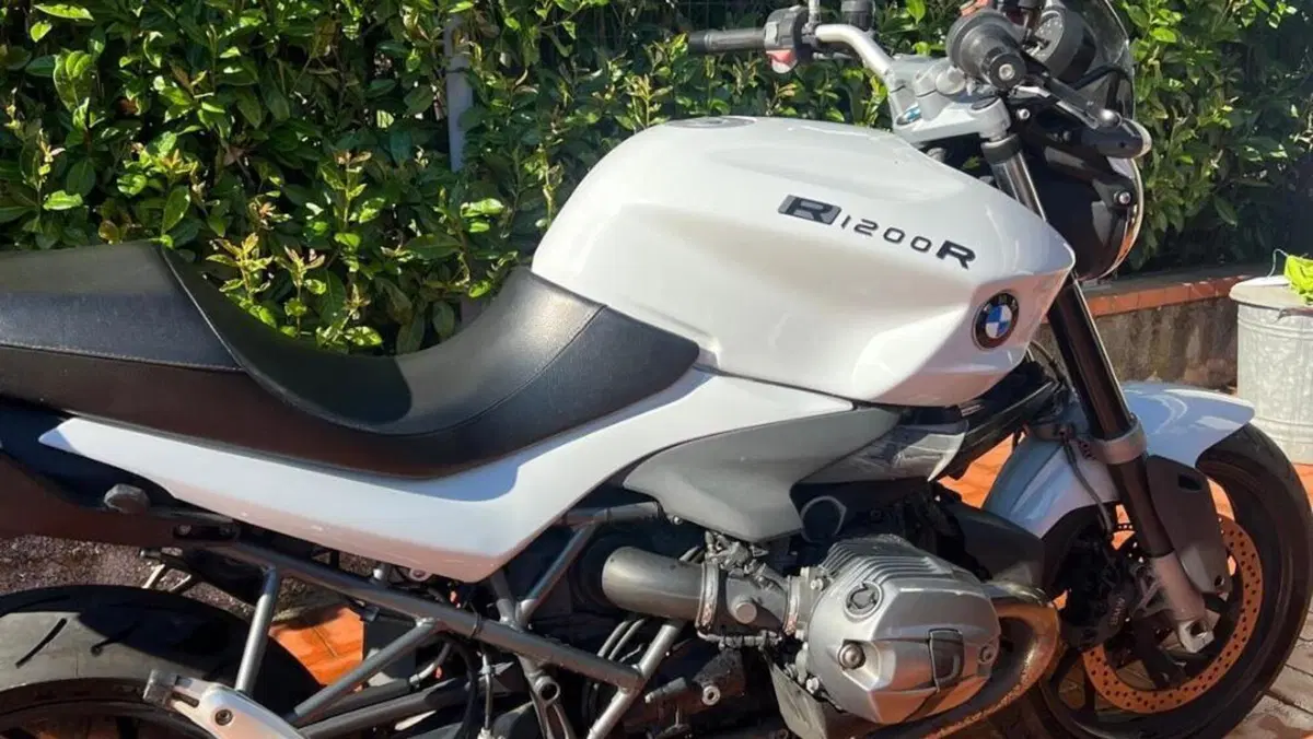 Bmw R 1200 R (2011 - 14)  (3)