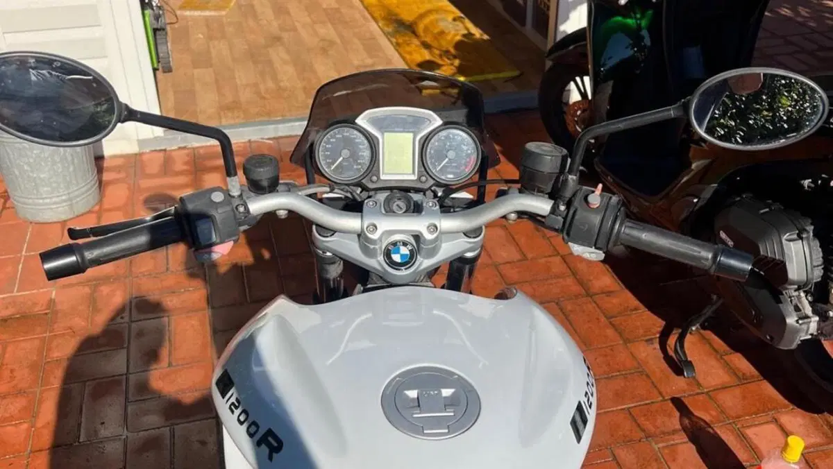 Bmw R 1200 R (2011 - 14)  (7)