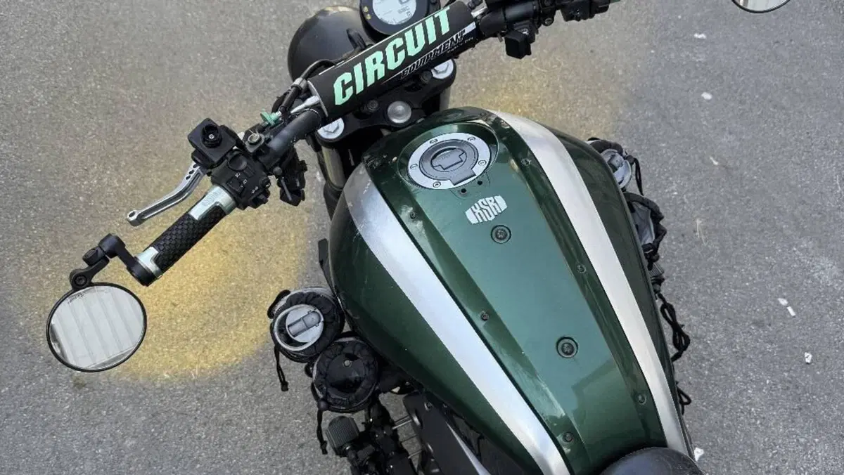 Yamaha XSR 700 ABS (2016 - 20)  (7)