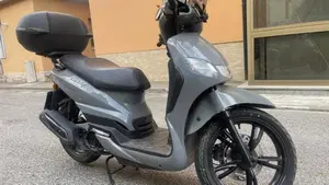 Peugeot Tweet 125 FL GT ABS (2024) 