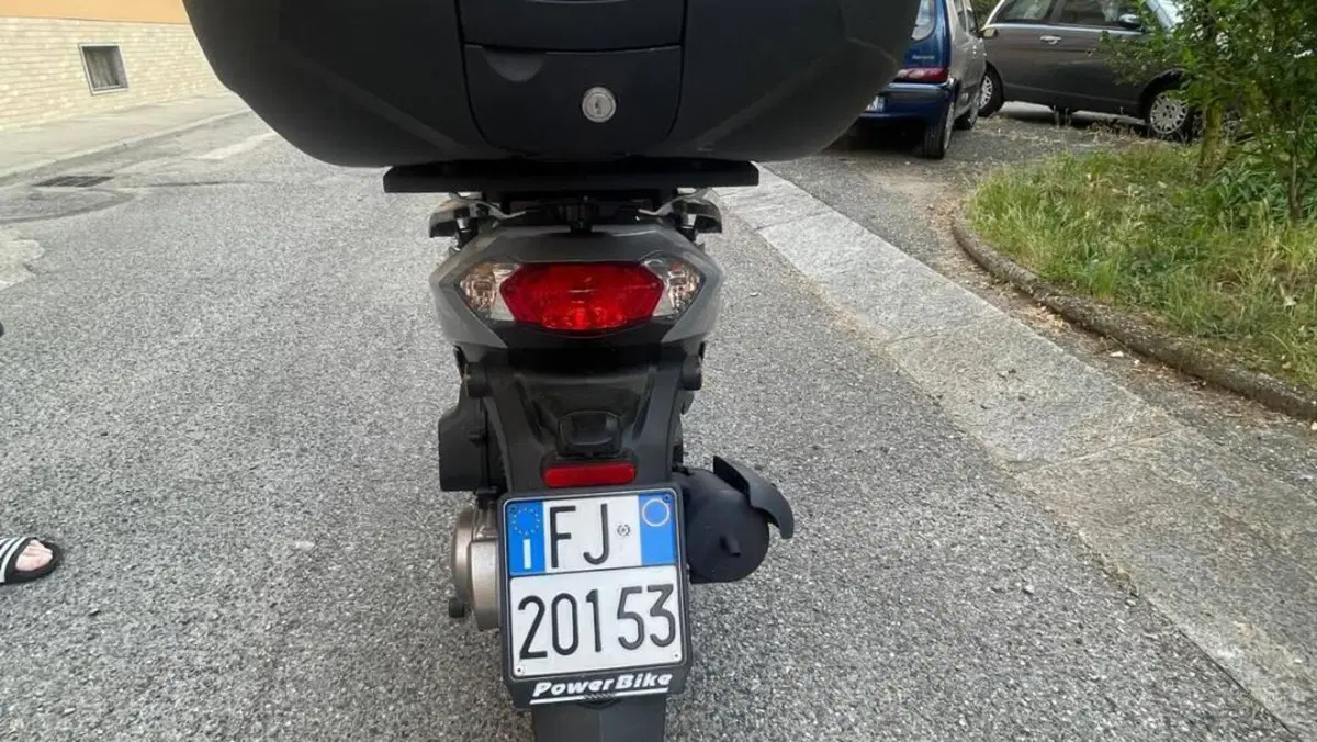 Peugeot Tweet 125 FL GT ABS (2024)  (6)