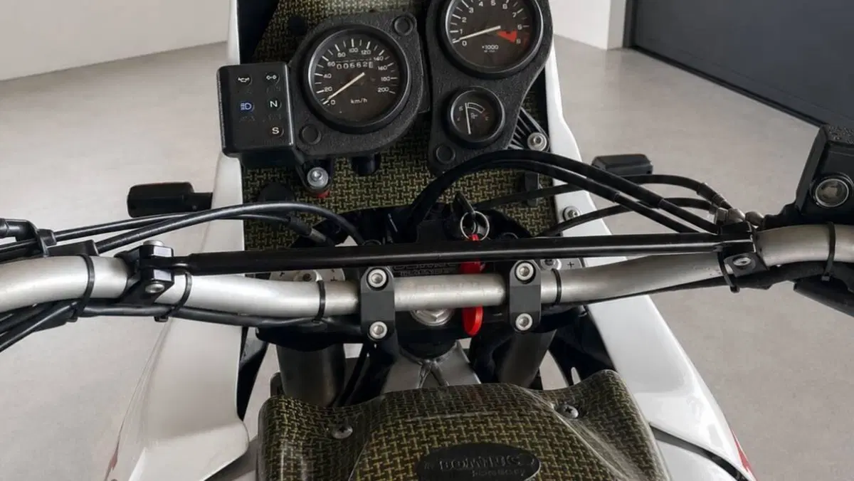 Honda Africa Twin XRV 750 (1996 - 02)  (4)