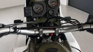 Honda Africa Twin XRV 750 (1996 - 02)  (4)