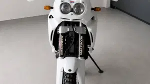 Honda Africa Twin XRV 750 (1996 - 02)  (5)