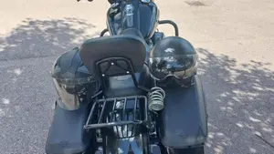 Harley-Davidson 107 Road King Special (2017 - 18) - FLHRXS  (4)