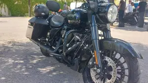 Harley-Davidson 107 Road King Special (2017 - 18) - FLHRXS  (5)