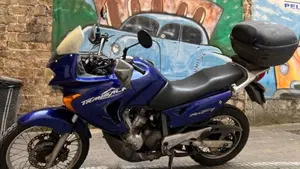 Honda Transalp XL 650V (2000 - 04)  (2)