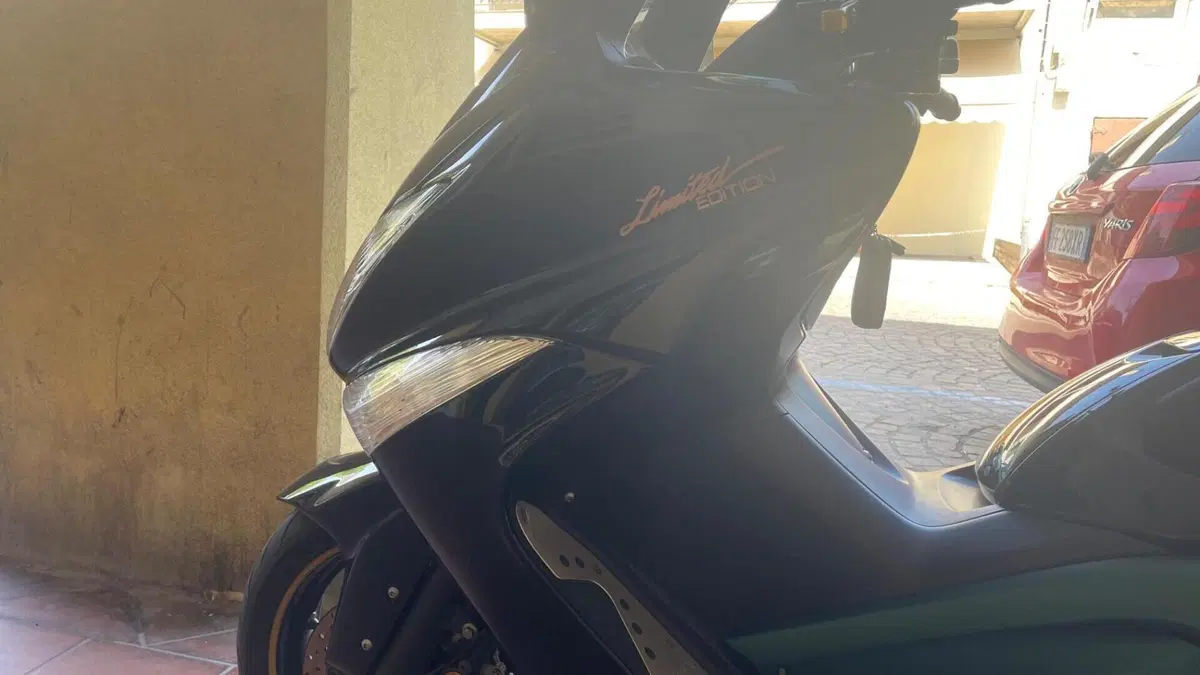 Yamaha T-Max 500 (2008 - 12)  (10)