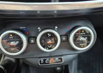 Fiat 500X 1.4 MultiAir 140 CV DCT Lounge (10)