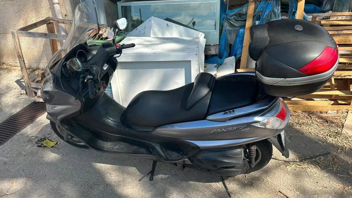 Yamaha Majesty 400 (2004 - 08)  (4)
