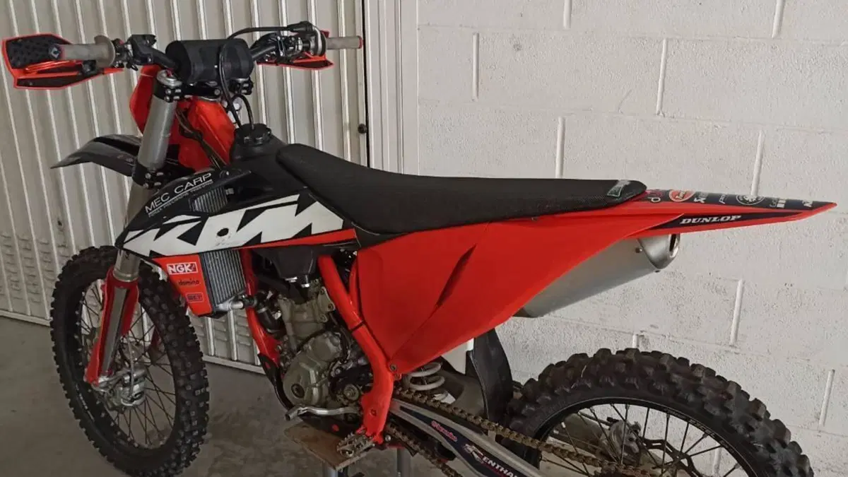 KTM 350 SX-F (2022)  (2)