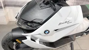 Bmw CE 04 (2021 - 25)  (3)