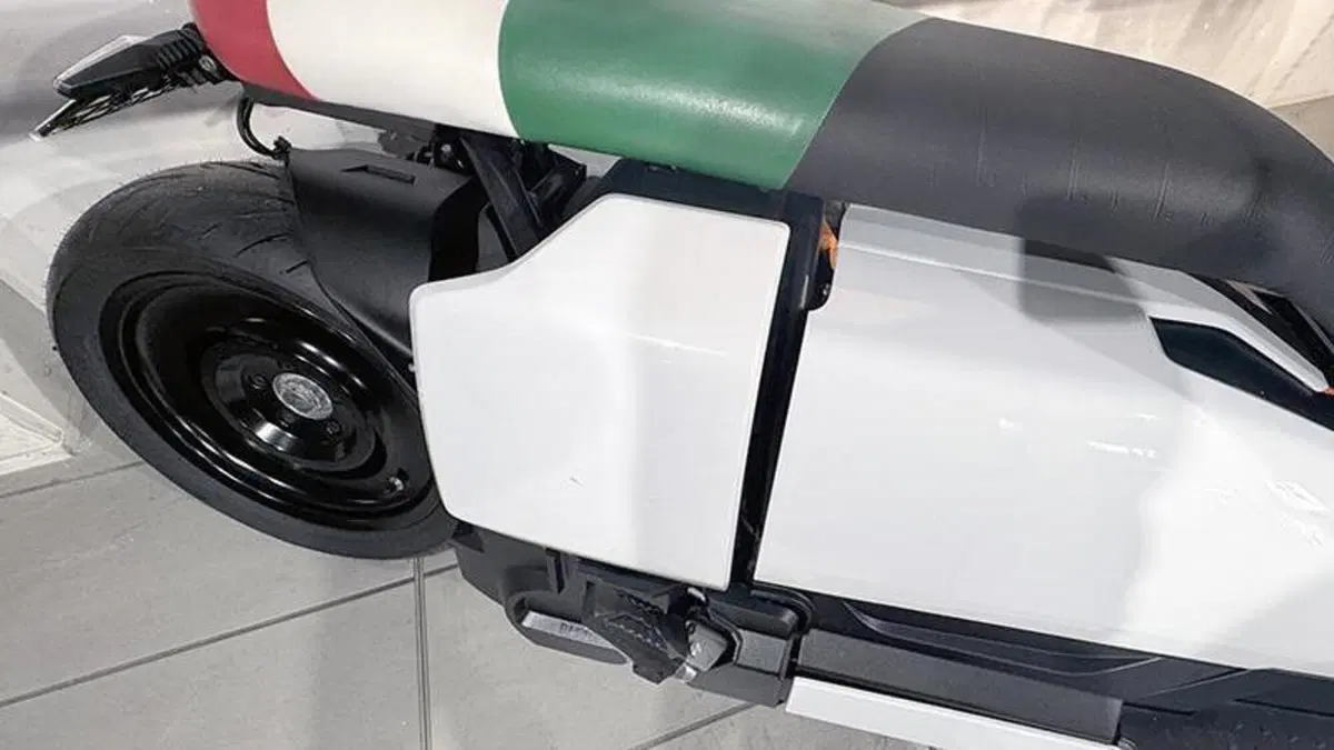 Bmw CE 04 (2021 - 25)  (6)