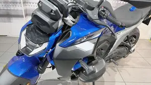 Bmw R 1300 R (2026)  (4)