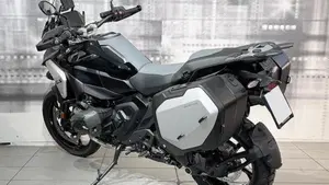 Bmw R 1300 GS Triple Black (2023 - 26)  (2)