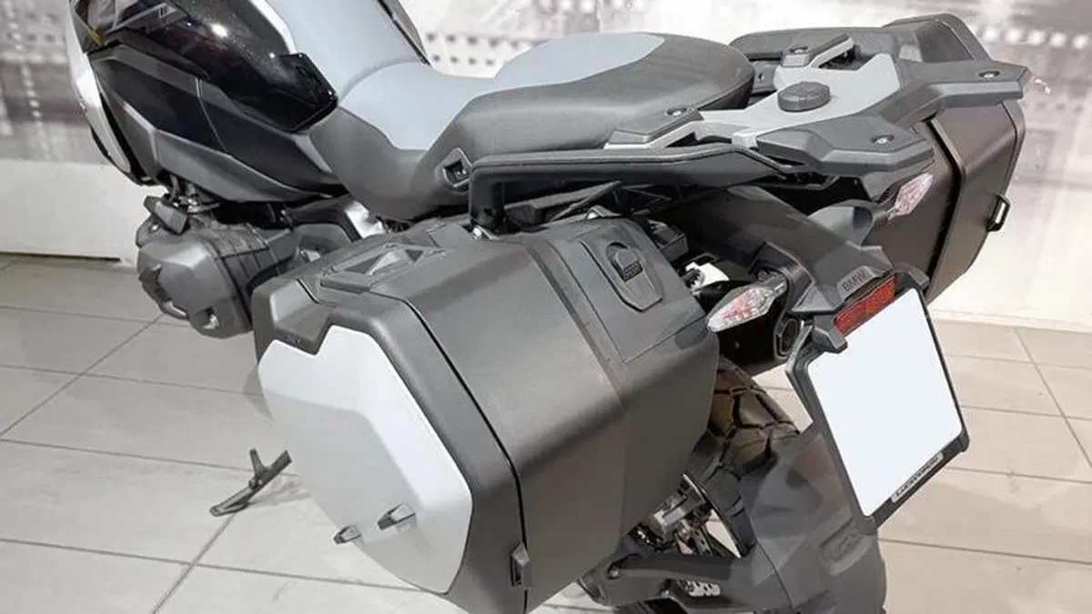Bmw R 1300 GS Triple Black (2023 - 26)  (8)
