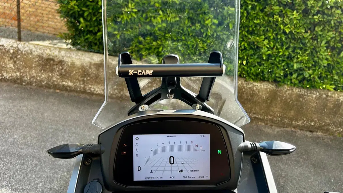Moto Morini X-Cape 650 (2021 - 26)  (4)