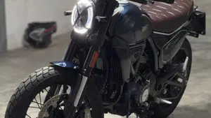 Ducati Scrambler 800 Nightshift (2023 - 24)  (3)