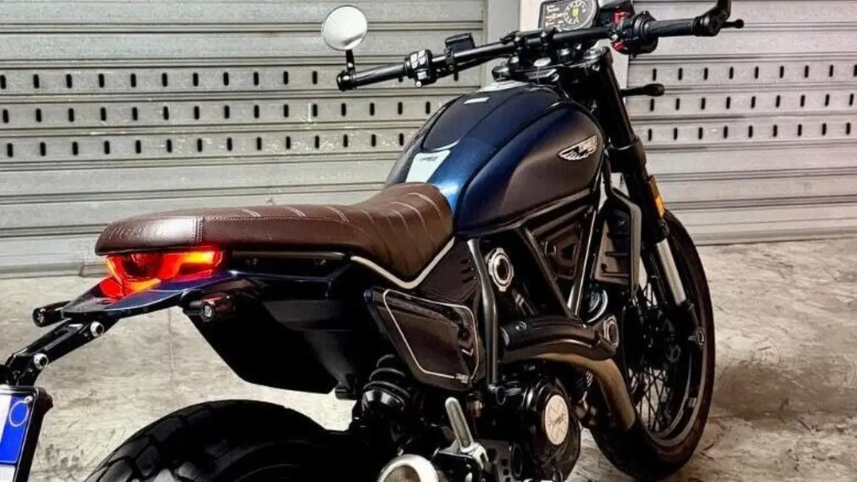 Ducati Scrambler 800 Nightshift (2023 - 24)  (8)