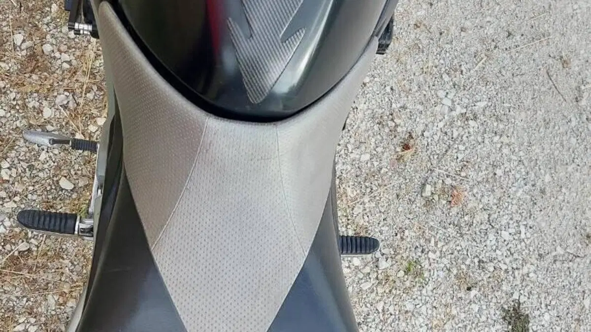 Suzuki GSR 600 (2006 - 11)  (7)