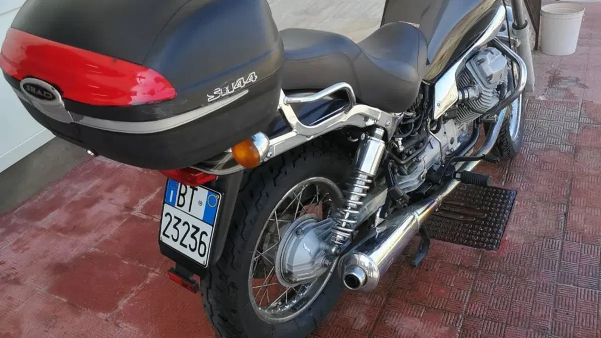 Moto Guzzi Nevada 750 (2002 - 06) 