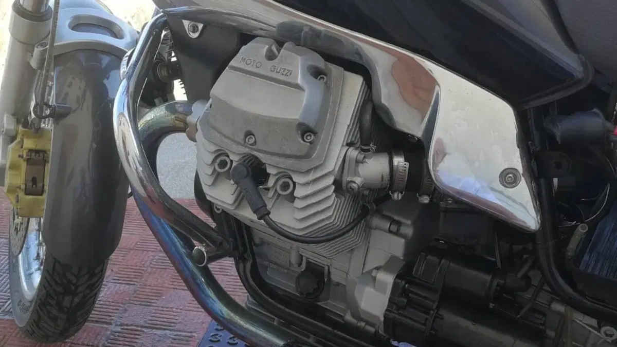 Moto Guzzi Nevada 750 (2002 - 06)  (4)